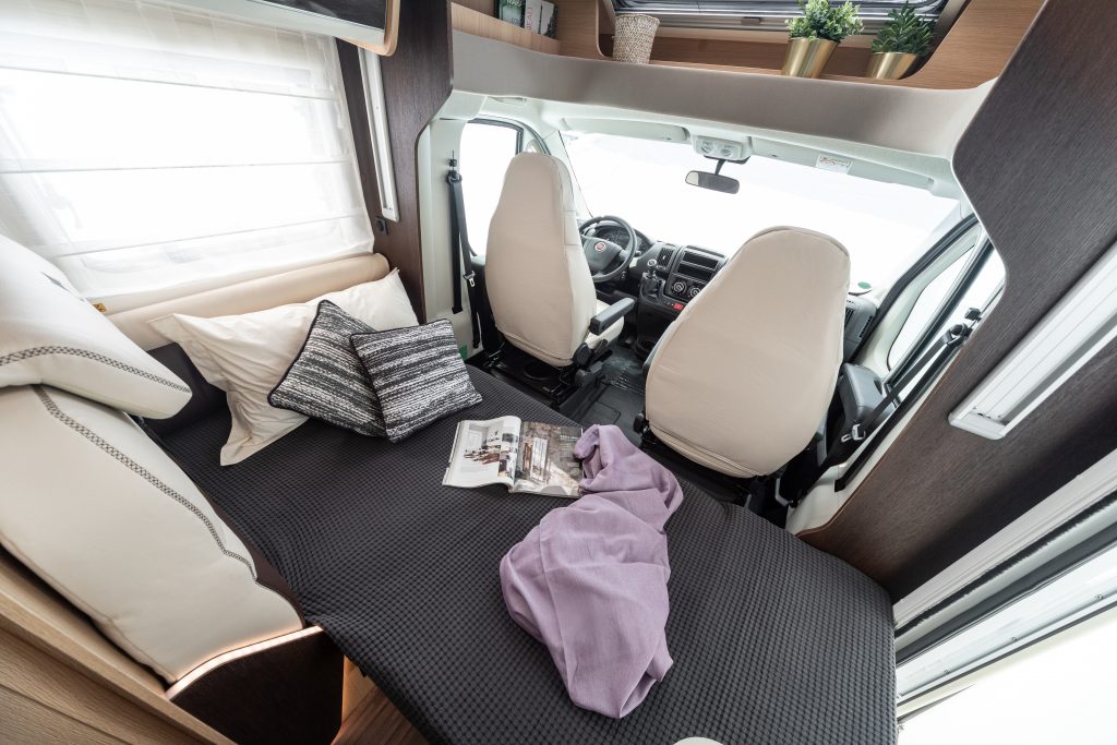 McLouis Mc4 231 cama comedor
