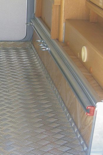 Garage-Bars
