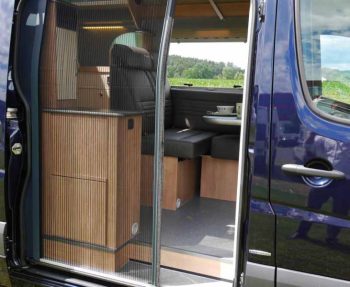 Mosquitera MB Sprinter - Crafter versión alta 1960 x 1360 mm