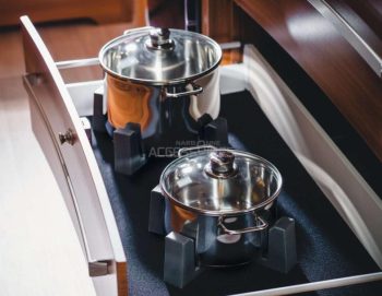 Organizador platos y cazuelas cajón Autocaravana