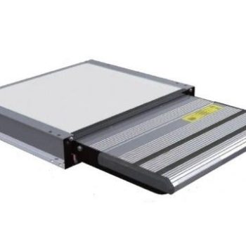Escalón eléctrico 12V Lippert 550 mm